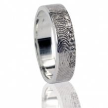 Zilveren ring met vingerafdruk en zeven stenen